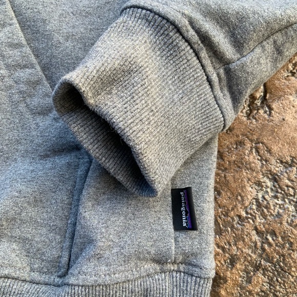 PATAGONIA | Uprisal Fitz Roy Bison Gray Sweatshirt Hoodie | Med - Picture 3 of 6